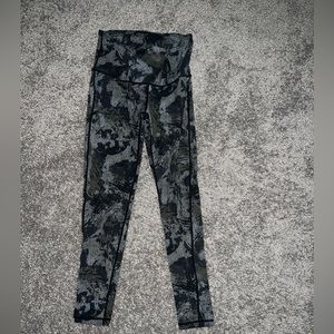 Pattern leggings